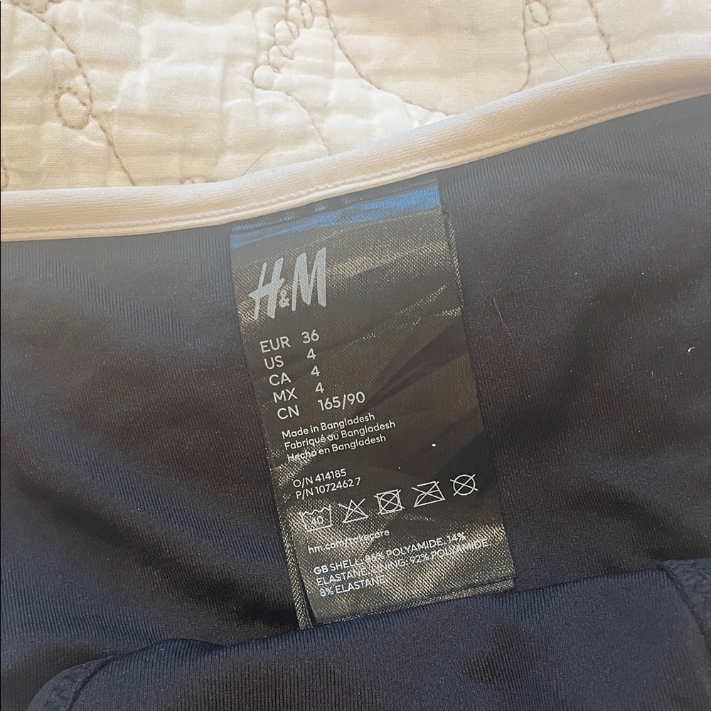 H&M black bikini set - Picture 2 of 2